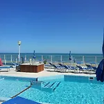 Casadei Hotel 3*