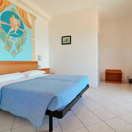 Casadei Hotel 3*