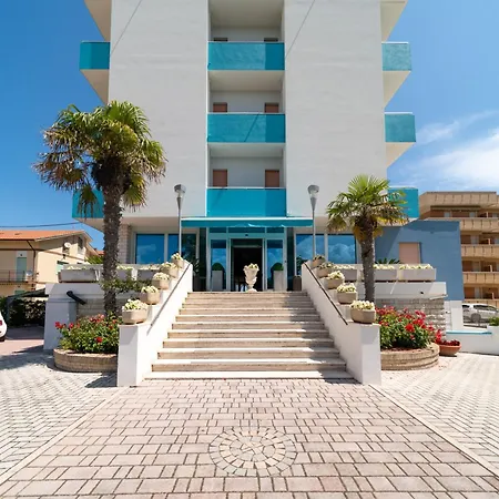 Ξενοδοχείο Casadei 3*
