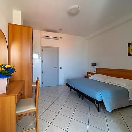 Ξενοδοχείο Casadei 3*