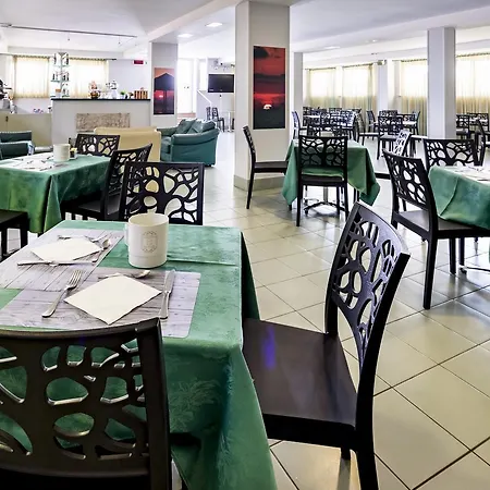 Casadei Hotel 3*